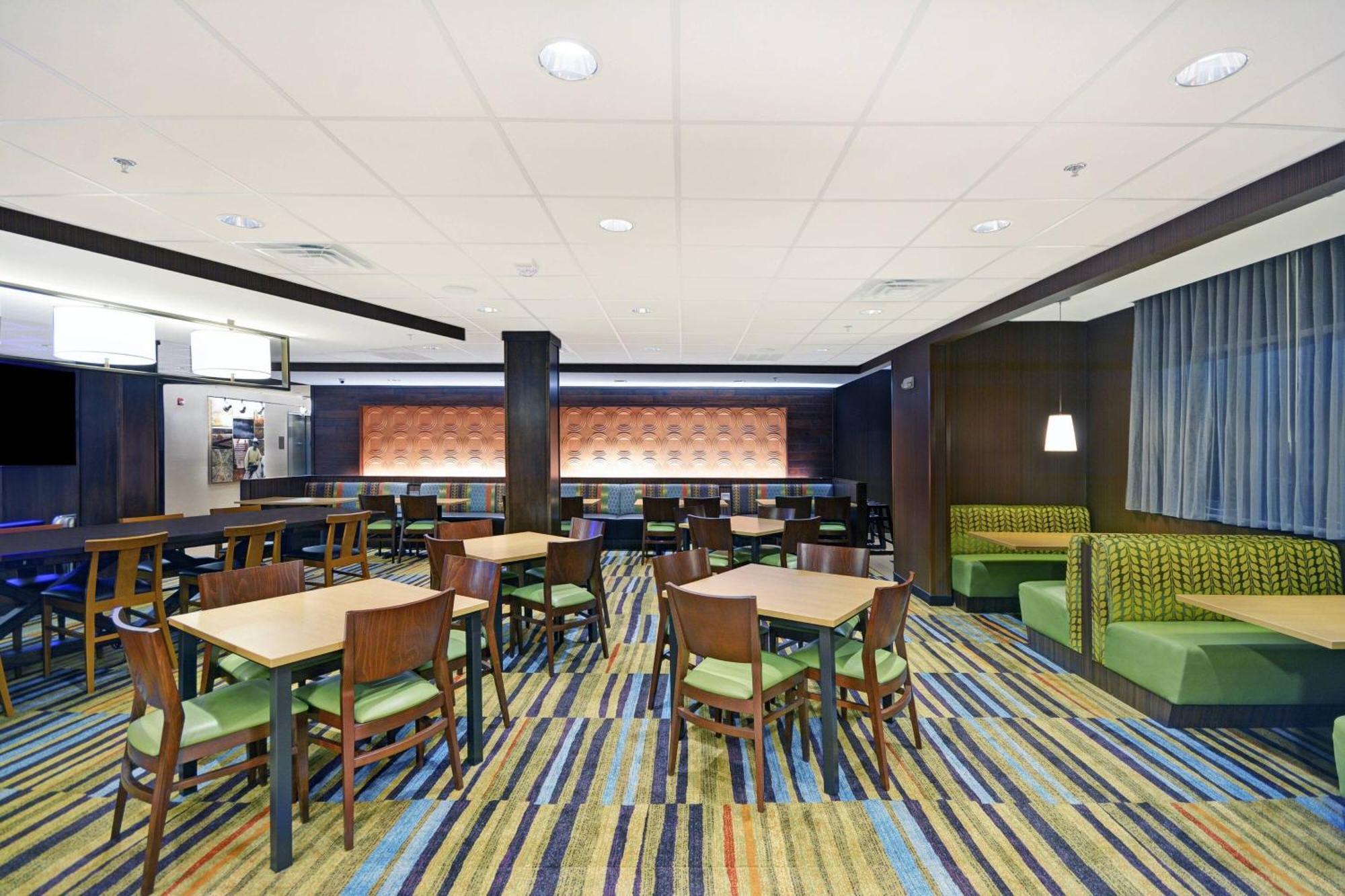 Fairfield Inn & Suites By Marriott Savannah Sw/Richmond Hill Exteriér fotografie